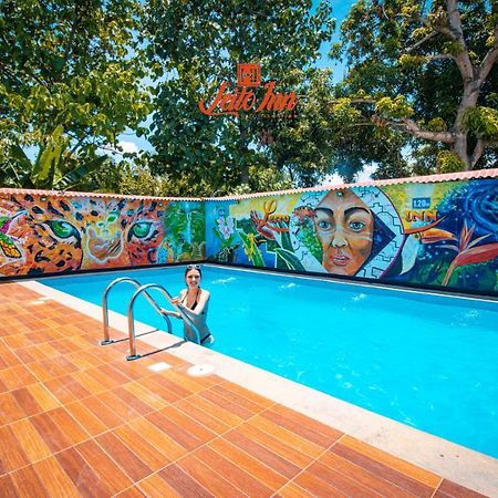 Hotel Leito Inn タラポト エクステリア 写真